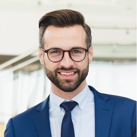 أحمد العتيبي – السعودية